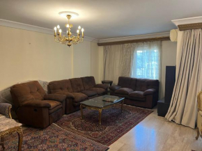 شقة ثلاث غرف فاخرة للإيجار بالمهندسين الدقي 3 Bedrooms luxury apartment in Mohandesin Dokki 230 Sq meters